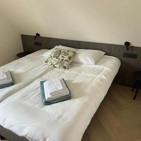 Modern By Sea Vakantiehuis