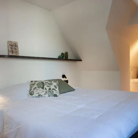 Holiday home Modern By Sea